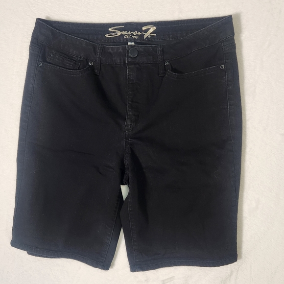Seven7 Pants - Seven7 Sunset Bermuda Black Shorts size 16